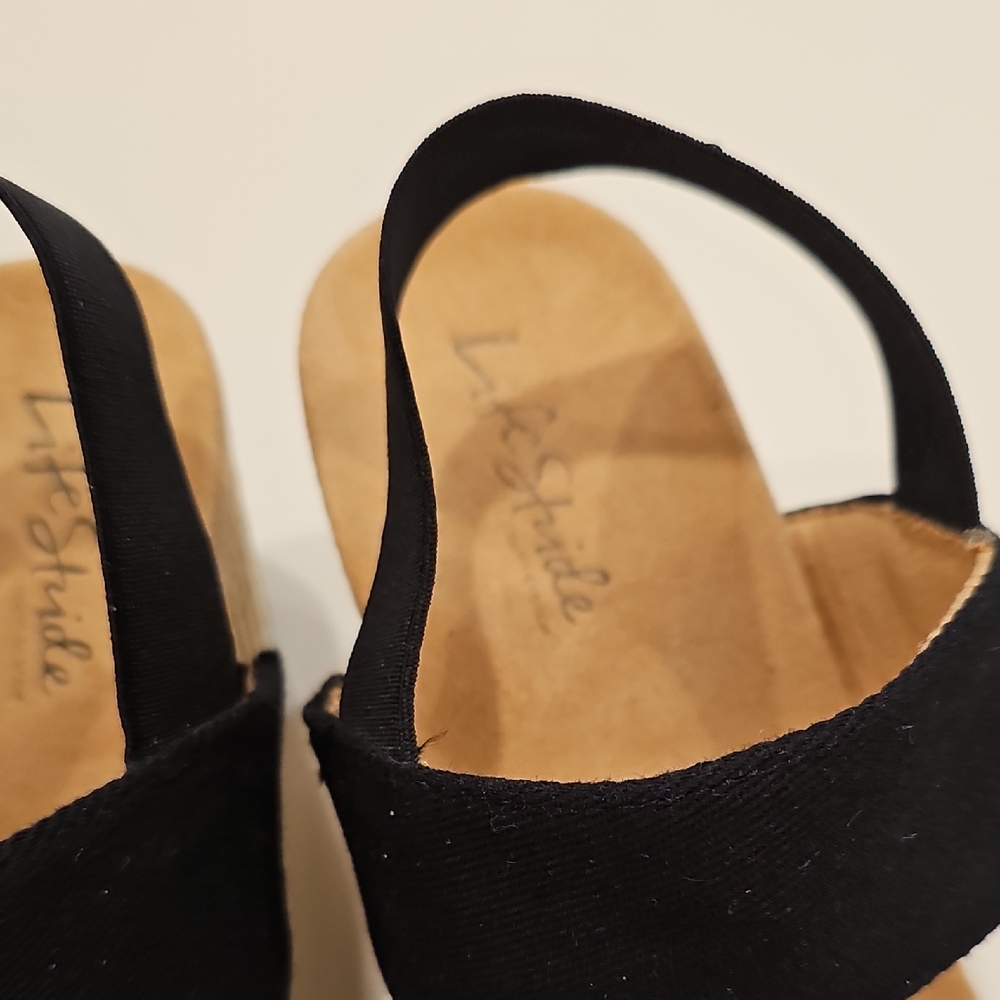 Life Stride Delra Black Elastic Strap Wedge Sandals with Tan Footbed Size 8.5 - Picture 4 of 14